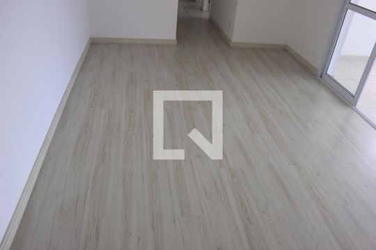 Sala de apartamento à venda com 3 quartos, 88m² em Vila Galvão, Guarulhos