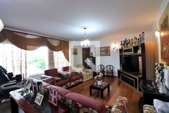 Sala de casa à venda com 3 quartos, 600m² em Parque dos Passaros, São Bernardo do Campo