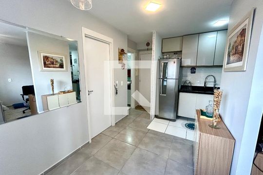 Sala de apartamento para alugar com 1 quarto, 37m² em Vila Flora, Guarulhos