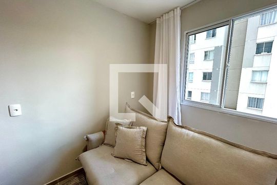 Sala de apartamento para alugar com 1 quarto, 37m² em Vila Flora, Guarulhos