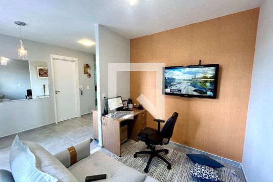 Sala de apartamento para alugar com 1 quarto, 37m² em Vila Flora, Guarulhos