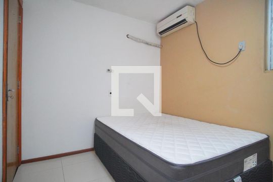Quarto 1 de apartamento à venda com 2 quartos, 45m² em São José, São Leopoldo