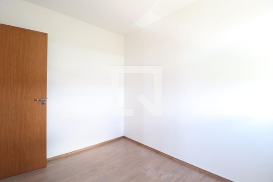 Quarto 1 de apartamento para alugar com 2 quartos, 55m² em Shopping Park, Uberlândia