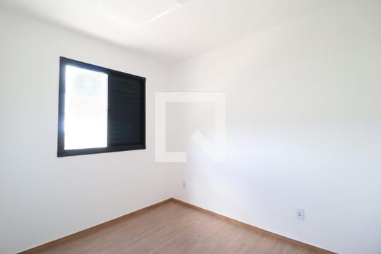 Quarto 2 - Suíte de apartamento para alugar com 2 quartos, 55m² em Shopping Park, Uberlândia