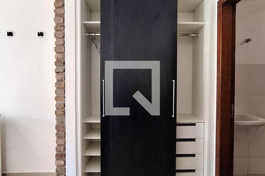 Studio de kitnet/studio para alugar com 1 quarto, 32m² em Engenho do Mato, Niterói