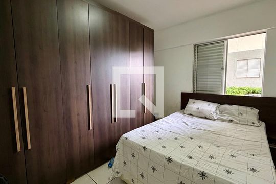 Quarto 1 de apartamento à venda com 3 quartos, 68m² em Jardim Pinheiros, São Paulo
