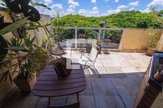 espaço gourmet de casa à venda com 10 quartos, 469m² em Serrano, Belo Horizonte