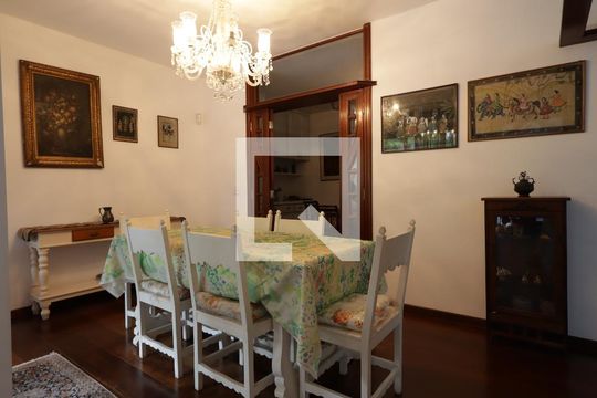Sala de Jantar de casa à venda com 6 quartos, 568m² em Real Parque, São Paulo