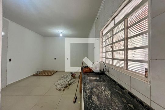 Cozinha de casa à venda com 3 quartos, 180m² em Jardim Independência, Campinas