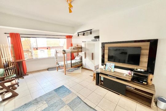Quarto 1 de casa para alugar com 6 quartos, 382m² em Santana, São Paulo