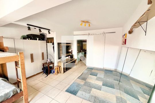 Quarto 1 de casa para alugar com 6 quartos, 382m² em Santana, São Paulo