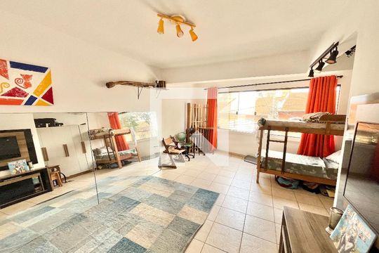 Quarto 1 de casa para alugar com 6 quartos, 382m² em Santana, São Paulo