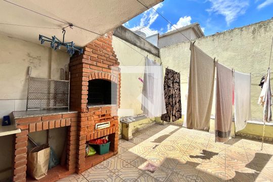 Quintal de casa à venda com 2 quartos, 130m² em Americanópolis, São Paulo