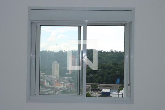 Apartamento para alugar com 2 quartos, 82m² em Parque Esplanada, Embu das Artes