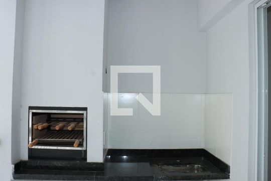 Apartamento para alugar com 2 quartos, 82m² em Parque Esplanada, Embu das Artes
