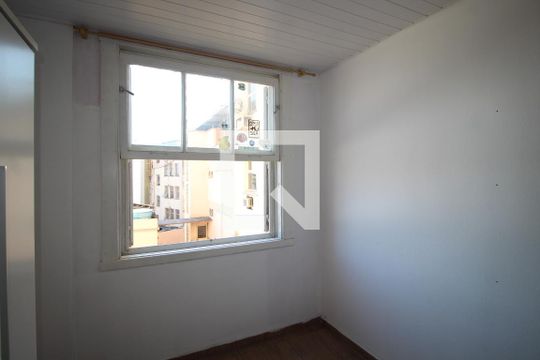 Quarto 1 de apartamento à venda com 2 quartos, 50m² em São Geraldo, Porto Alegre