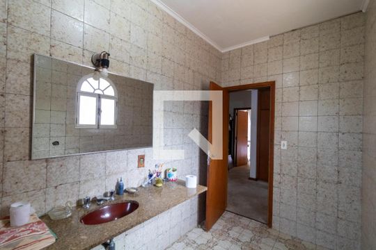 Banheiro de casa de condomínio à venda com 5 quartos, 760m² em Parque Nova Campinas, Campinas