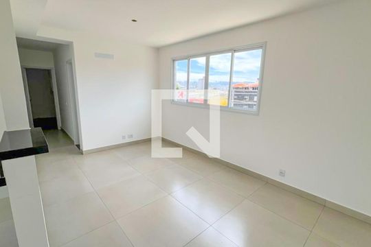 Apartamento à venda com 3 quartos, 73m² em Padre Eustáquio, Belo Horizonte