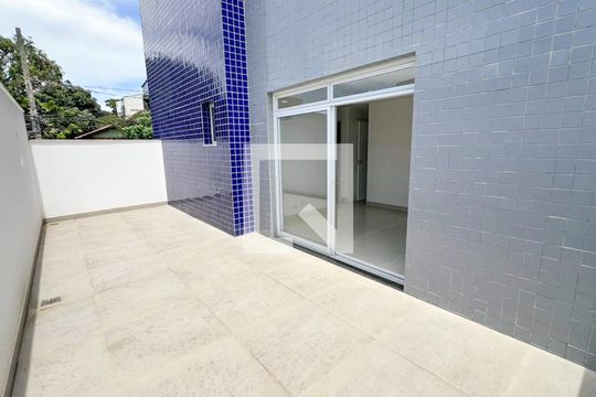 Apartamento à venda com 2 quartos, 95m² em Padre Eustáquio, Belo Horizonte