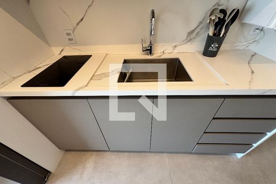 Studio de kitnet/studio para alugar com 1 quarto, 30m² em Vila Nova Conceição, São Paulo