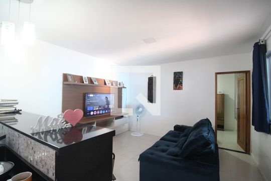 Sala de casa de condomínio à venda com 2 quartos, 170m² em Jacarepaguá, Rio de Janeiro