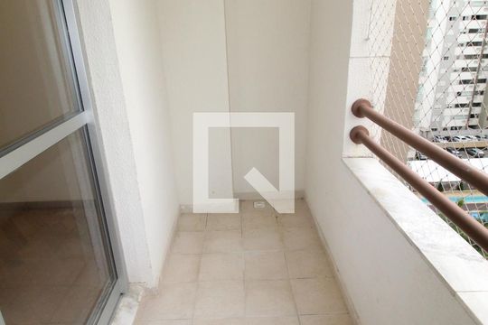 Sala de apartamento para alugar com 3 quartos, 77m² em Parque Industrial, São José dos Campos
