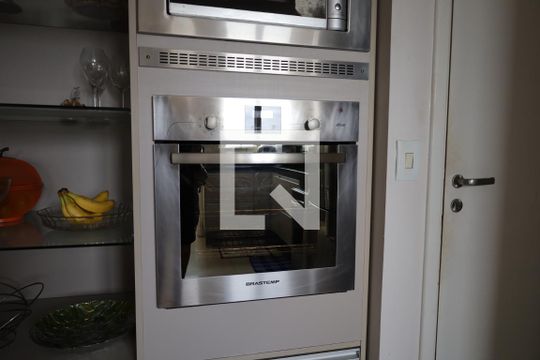 Apartamento à venda com 2 quartos, 114m² em Jardim Consorcio, São Paulo