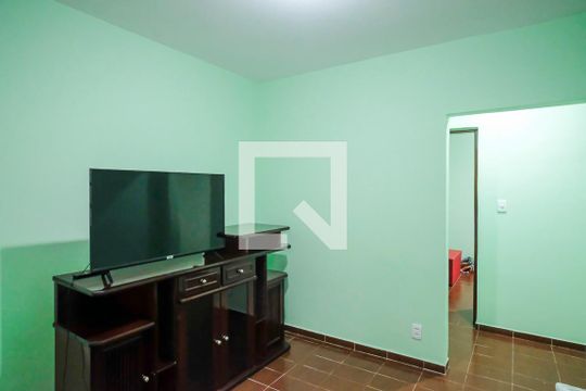 Sala casa 2 de casa à venda com 5 quartos, 562m² em Vila Palmares, Santo André