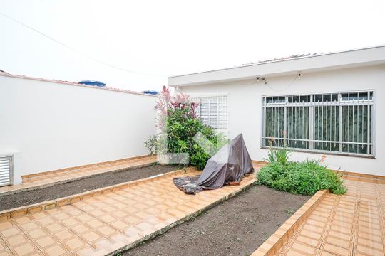 Garagem de casa à venda com 5 quartos, 562m² em Vila Palmares, Santo André