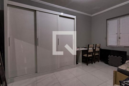 Quarto 1 de casa à venda com 3 quartos, 350m² em Tanque, Rio de Janeiro
