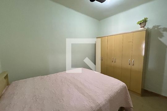 Quarto 1 de casa à venda com 4 quartos, 250m² em Higienópolis, Rio de Janeiro
