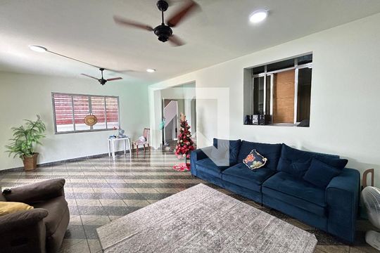 Sala de casa à venda com 4 quartos, 250m² em Higienópolis, Rio de Janeiro