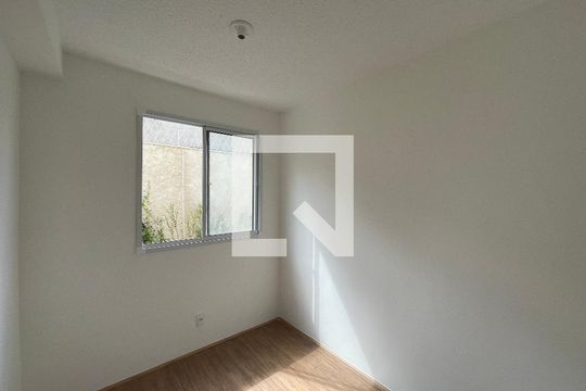 Quarto 1 de apartamento à venda com 2 quartos, 32m² em Vila Carmosina, São Paulo