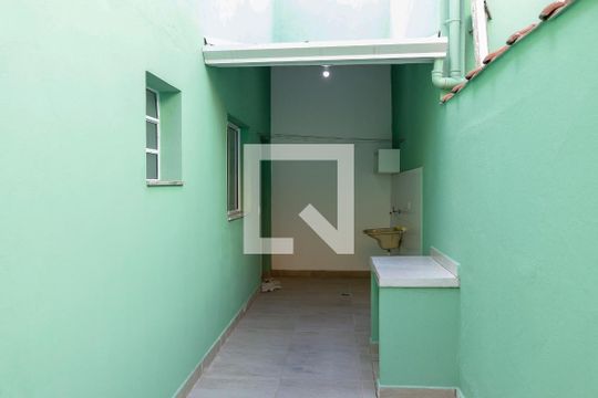 Área de Serviço de casa para alugar com 1 quarto, 70m² em Pestana, Osasco