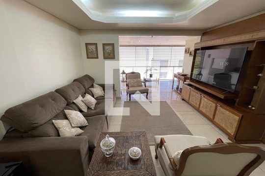 Apartamento para alugar com 3 quartos, 153m² em Vila Nova, Novo Hamburgo