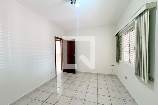 Suíte  de casa à venda com 2 quartos, 120m² em Jardim Bizarro, Jundiaí