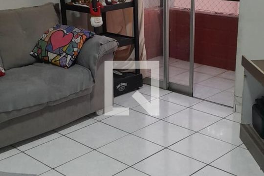 Sala de apartamento à venda com 2 quartos, 69m² em Vila Formosa, Jundiaí