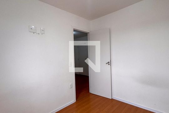 Quarto 1 de apartamento para alugar com 2 quartos, 28m² em Vila das Belezas, São Paulo