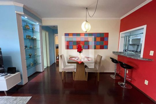 Sala de apartamento à venda com 2 quartos, 74m² em Jardim Ester, São Paulo