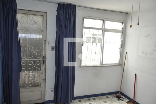 Apartamento à venda com 2 quartos, 60m² em Inhaúma, Rio de Janeiro