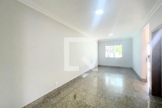 Casa de Condomínio à venda com 3 quartos, 360m² em Santa Branca, Belo Horizonte