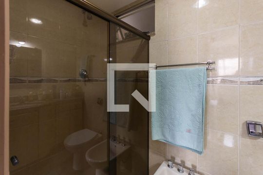 Banheiro Suíte de apartamento à venda com 3 quartos, 107m² em Praça da Bandeira, Rio de Janeiro