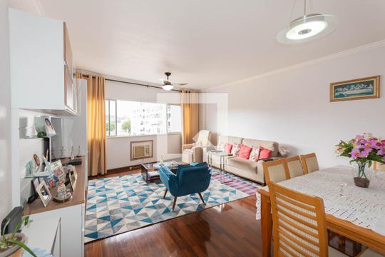 Sala de apartamento à venda com 3 quartos, 107m² em Praça da Bandeira, Rio de Janeiro