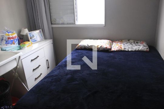 Quarto 1 de apartamento à venda com 2 quartos, 43m² em Jardim Rosa de Franca, Guarulhos