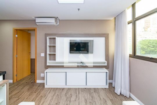 Sala de apartamento à venda com 1 quarto, 63m² em Coracao de Jesus, Belo Horizonte