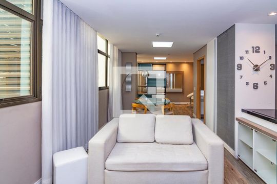 Sala de apartamento à venda com 1 quarto, 63m² em Coracao de Jesus, Belo Horizonte