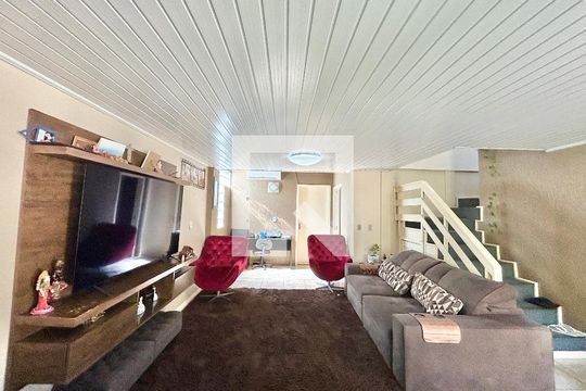 Casa para alugar com 4 quartos, 319m² em Canudos, Novo Hamburgo