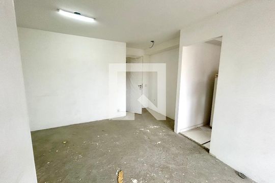 Sala de apartamento à venda com 2 quartos, 56m² em Vila Rosalia, Guarulhos