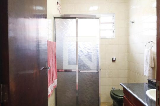 Casa à venda com 3 quartos, 230m² em Tucuruvi, São Paulo