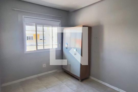 Casa à venda com 3 quartos, 136m² em Olaria, Canoas